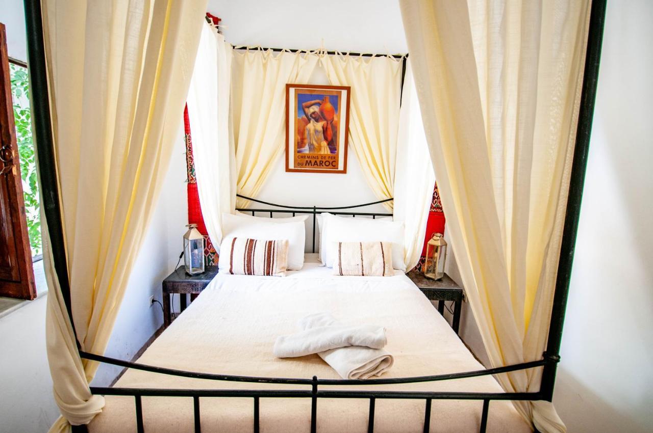 Hotel & Spa Riad Dar El Aila Marrakesh Exterior photo