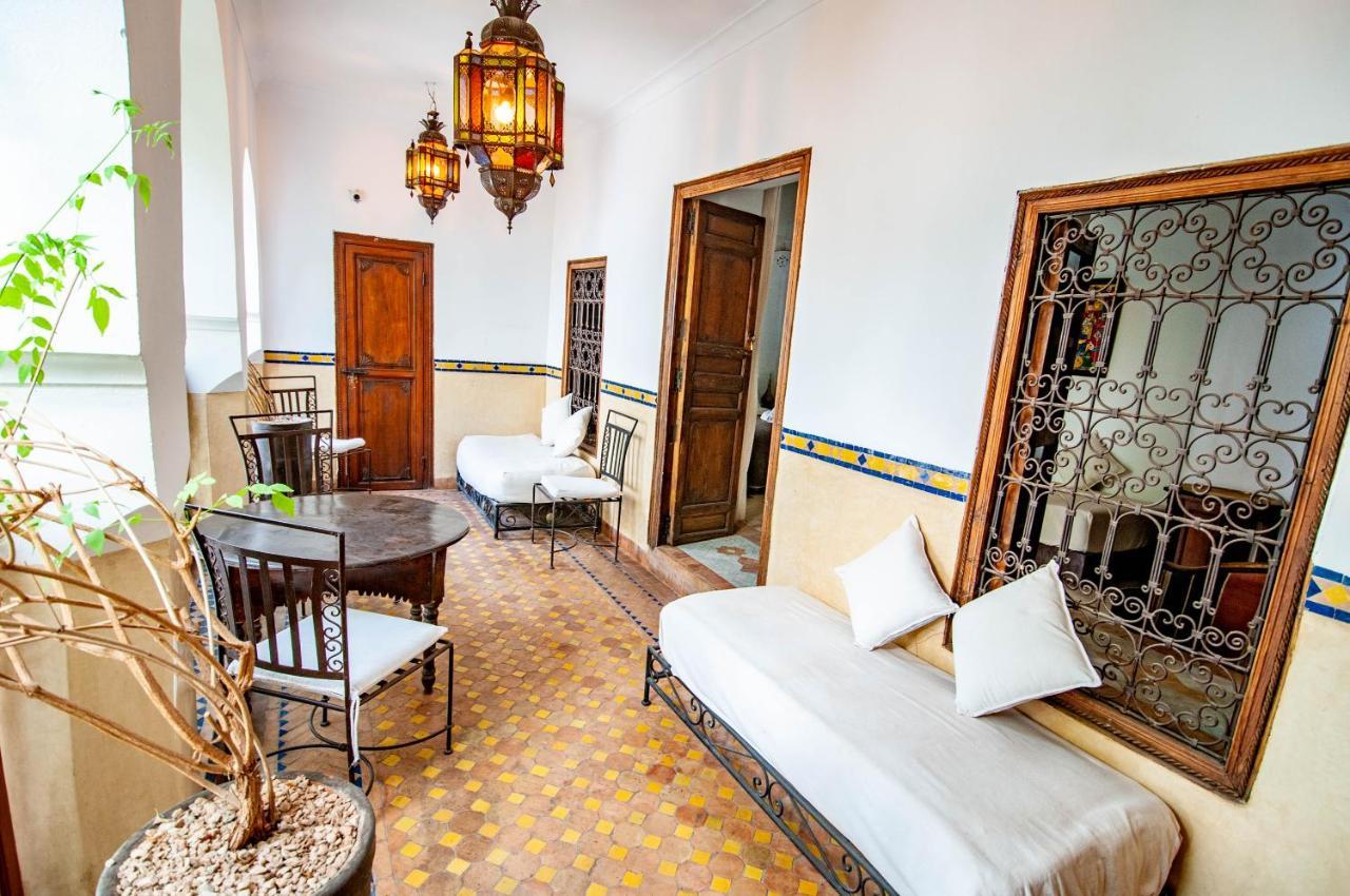 Hotel & Spa Riad Dar El Aila Marrakesh Exterior photo