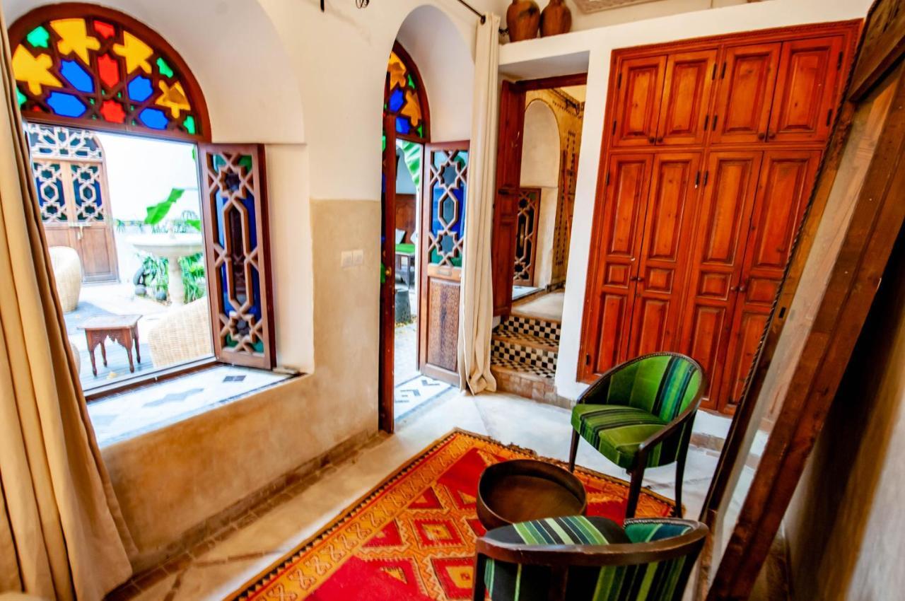 Hotel & Spa Riad Dar El Aila Marrakesh Exterior photo